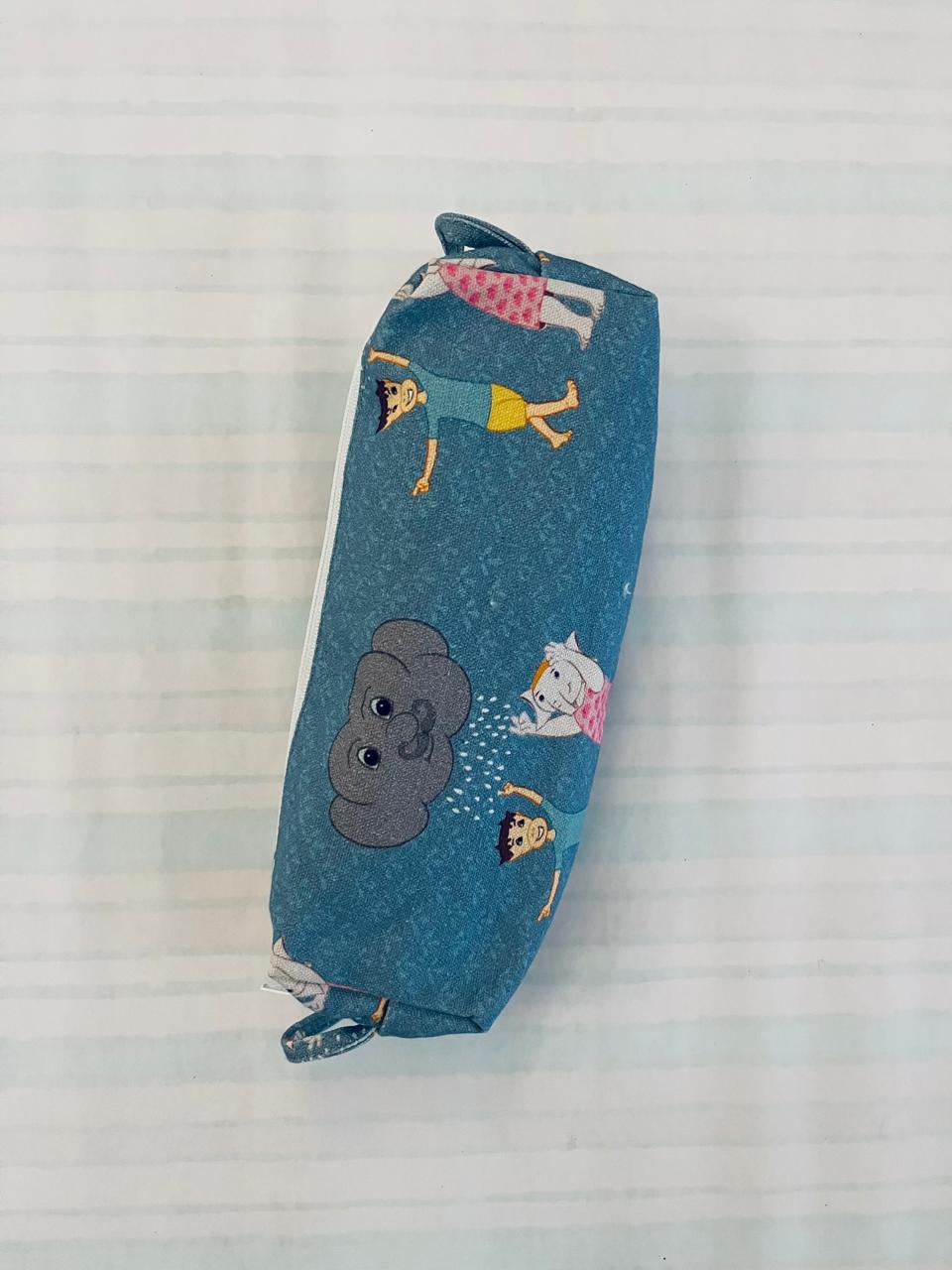 Travel Pouch Hatiti Monsoon